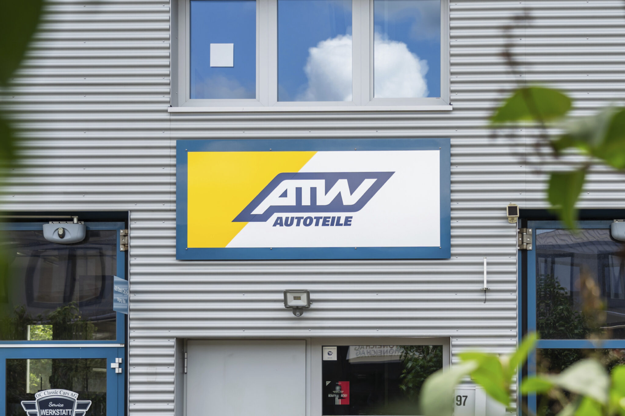 Autoteile-Wetzikon-Firmenbeschriftung