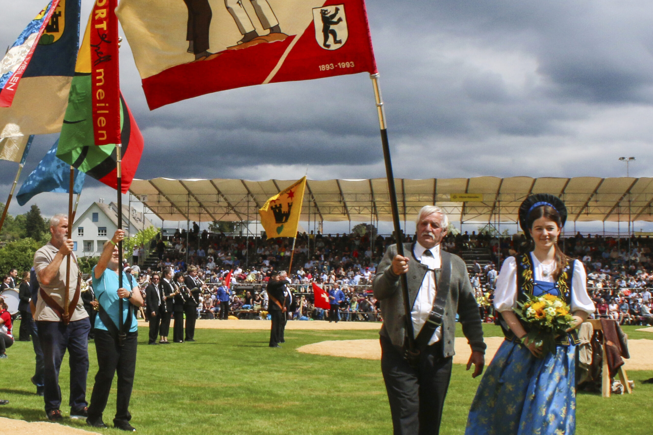 nordostschweizer-schwingfest-2024-fahnen