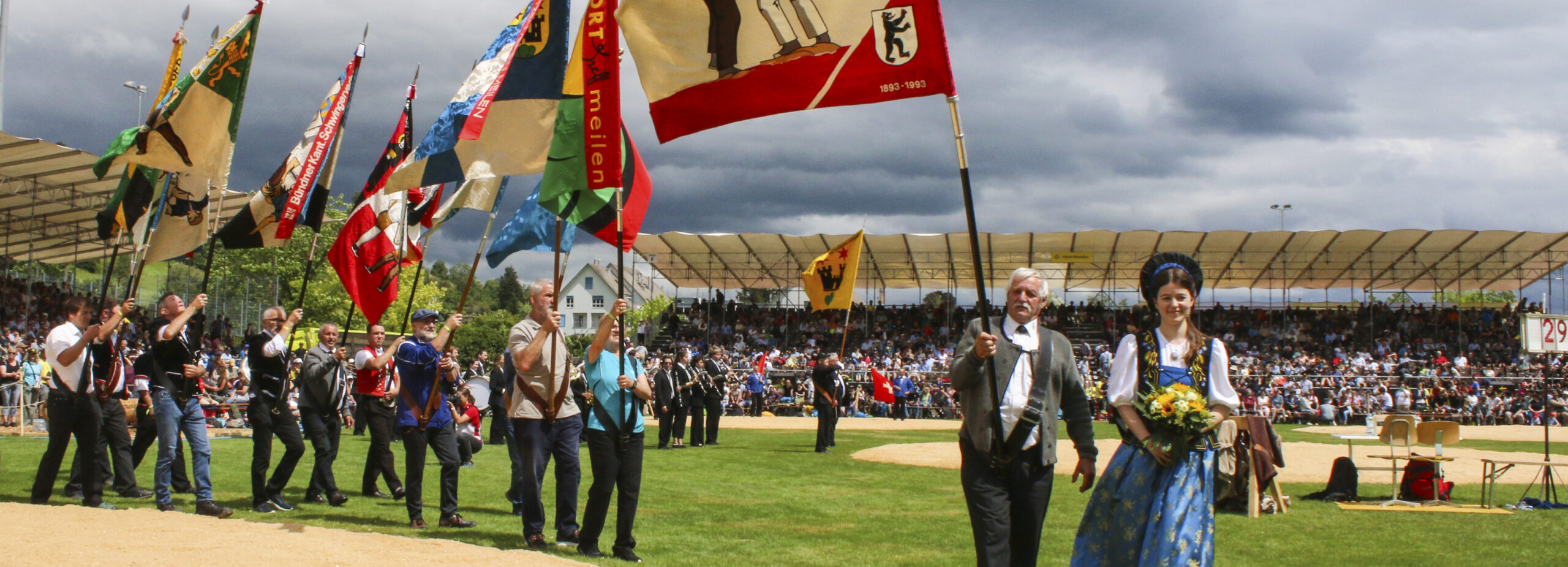nordostschweizer-schwingfest-2024-fahnen
