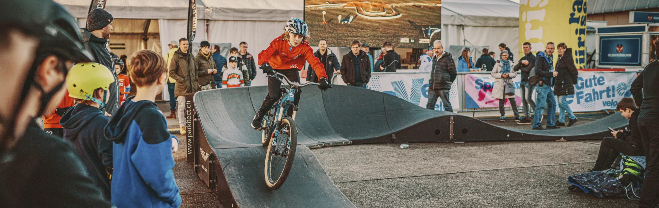amt-fuer-mobilitaet-zuerich-veloverkehr-pump-track