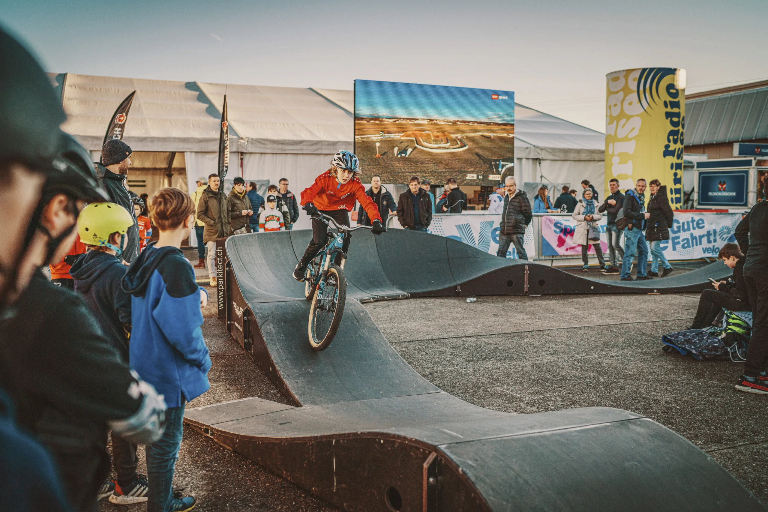 amt-fuer-mobilitaet-zuerich-veloverkehr-pump-track