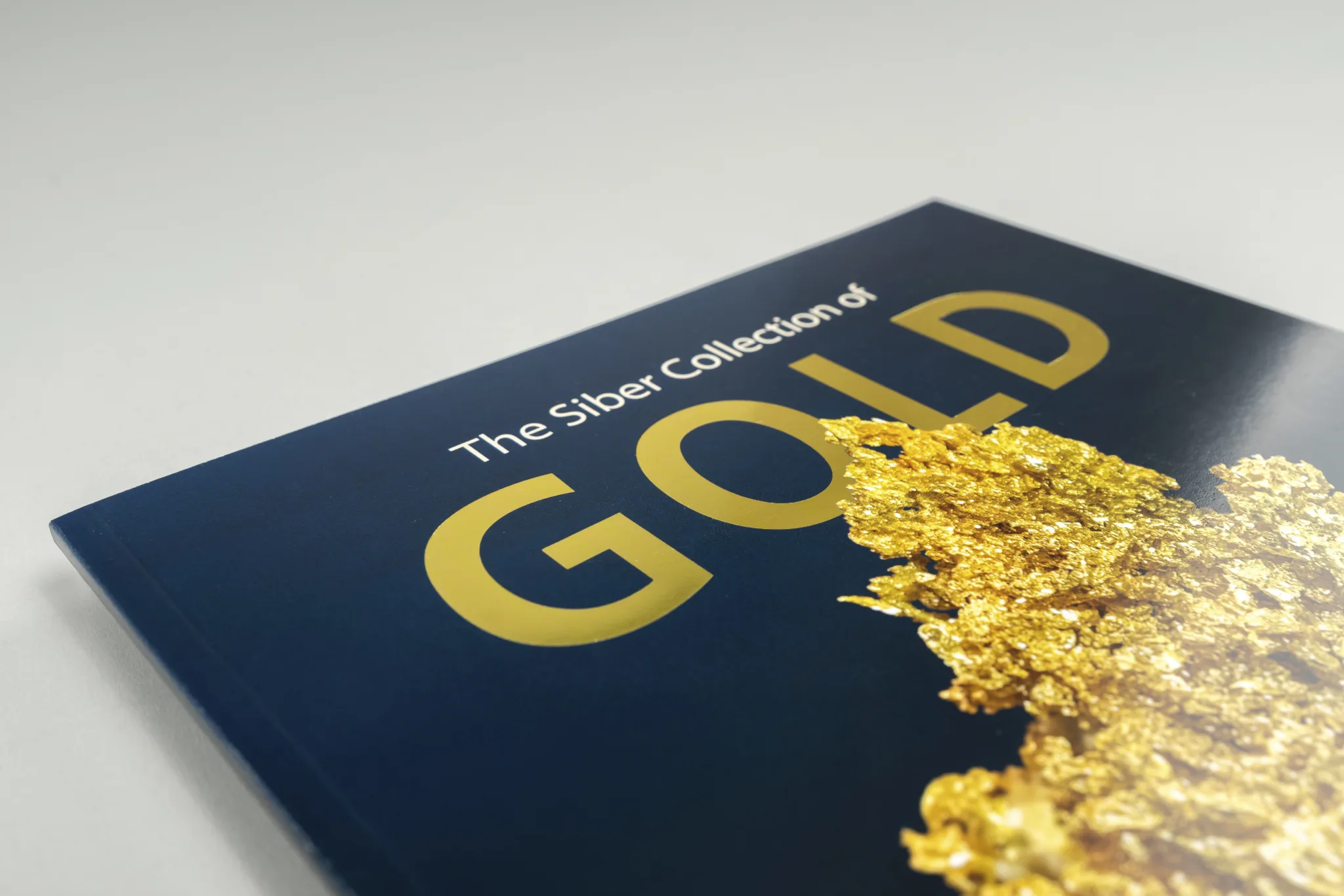 goldsammlung-broschure-heissfolienpraegung-goldfolie